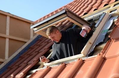 Pose de fenêtres de toit Velux à Saon